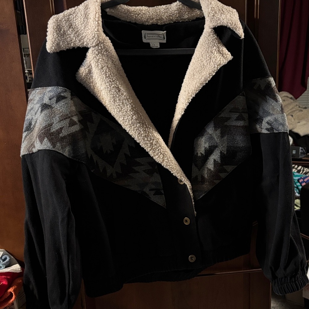 Loveriche Black Western Jacket with Cream Sherpa Collar